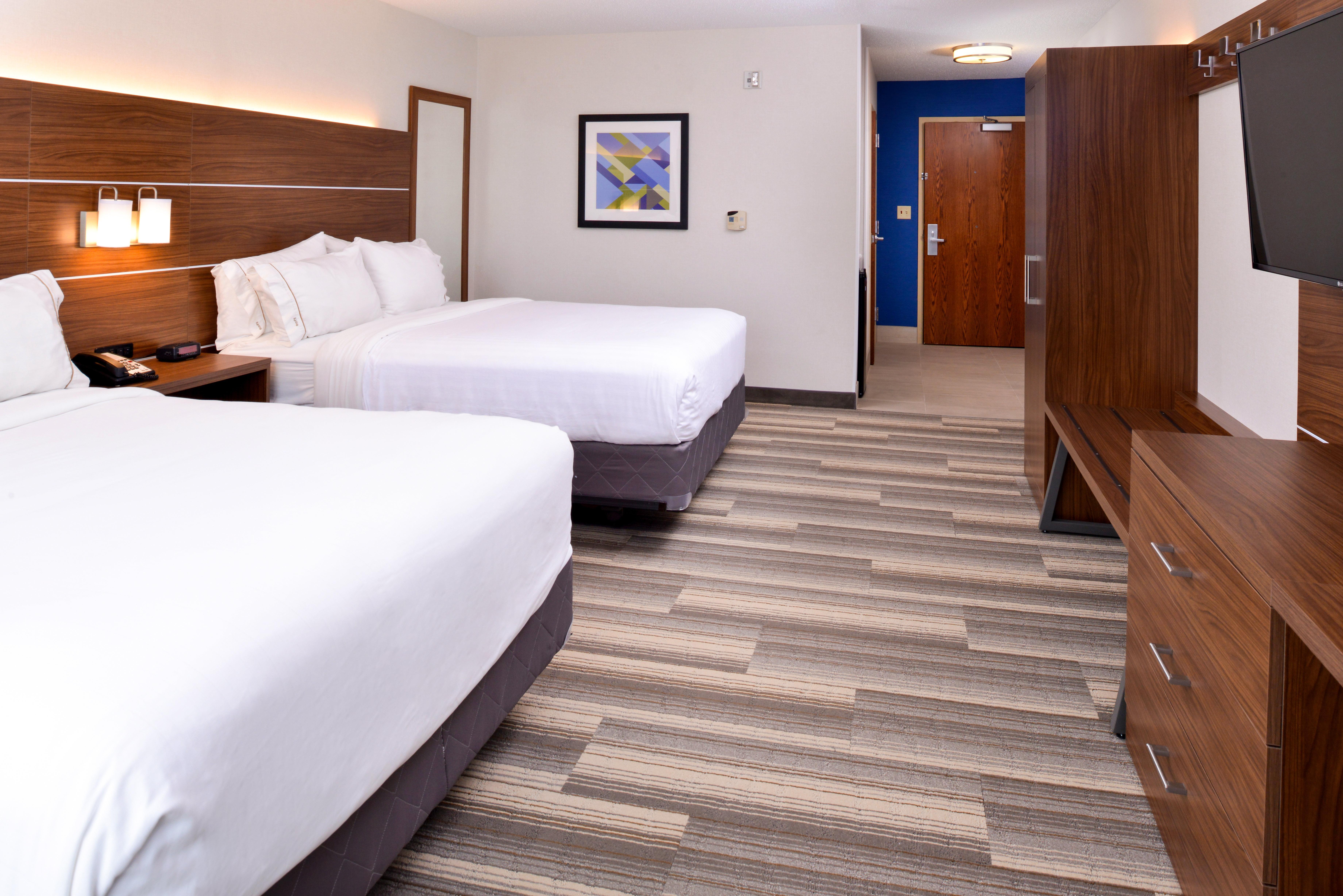 Holiday Inn Express Hotel & Suites Urbana-Champaign-U Of I Area By Ihg Exterior photo